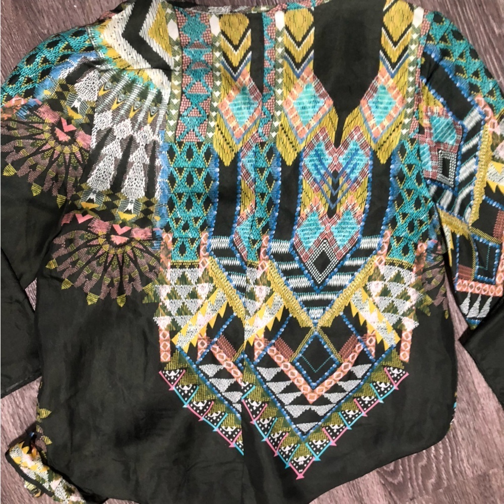Lola & Sophie 100% Silk Geometric Tribal Print Tunic Blouse Medium - Picture 11 of 11